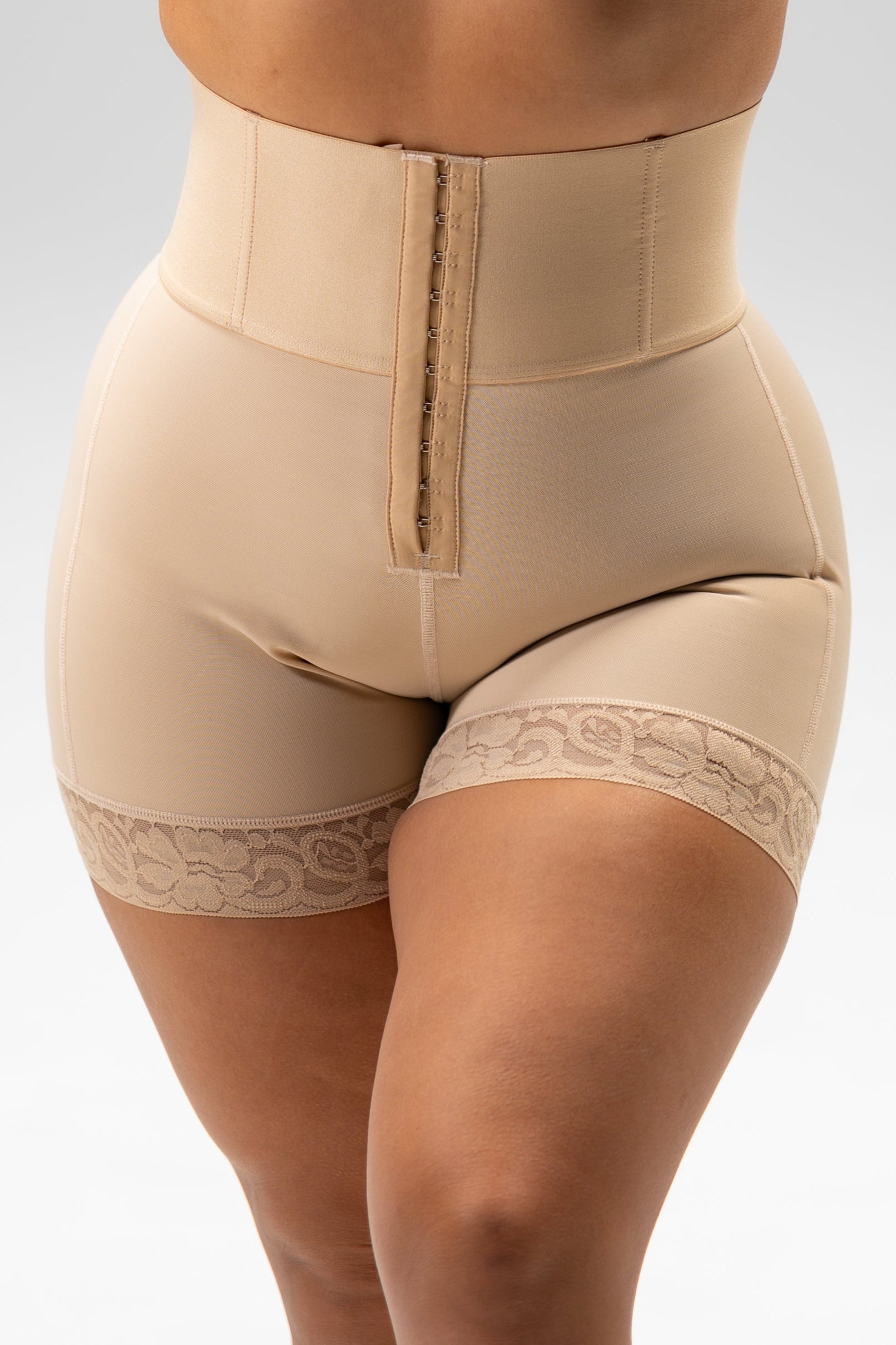 LuxBody Curve Shorts